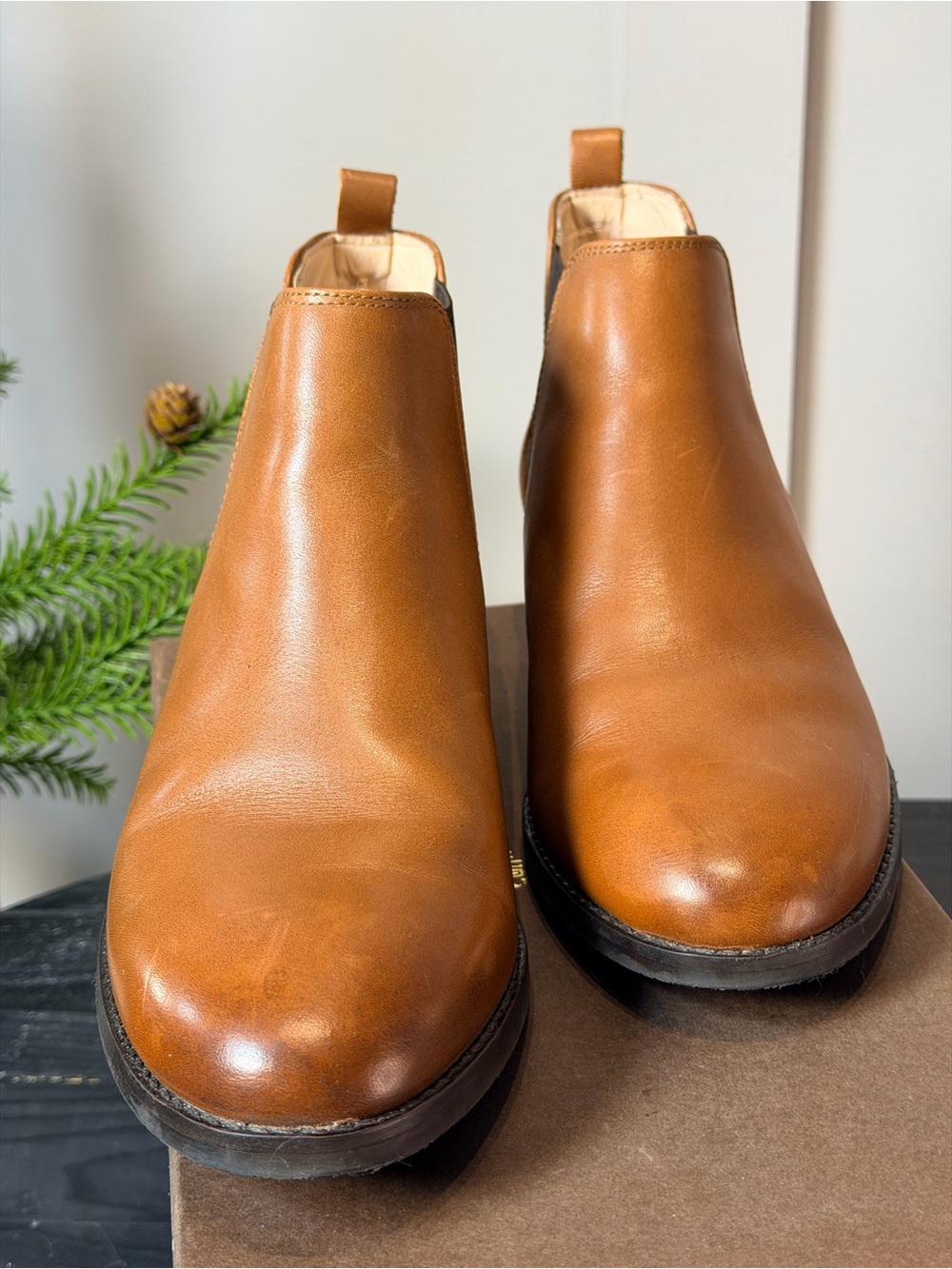 Women’s Clarks Chelsea Boots - Size 8